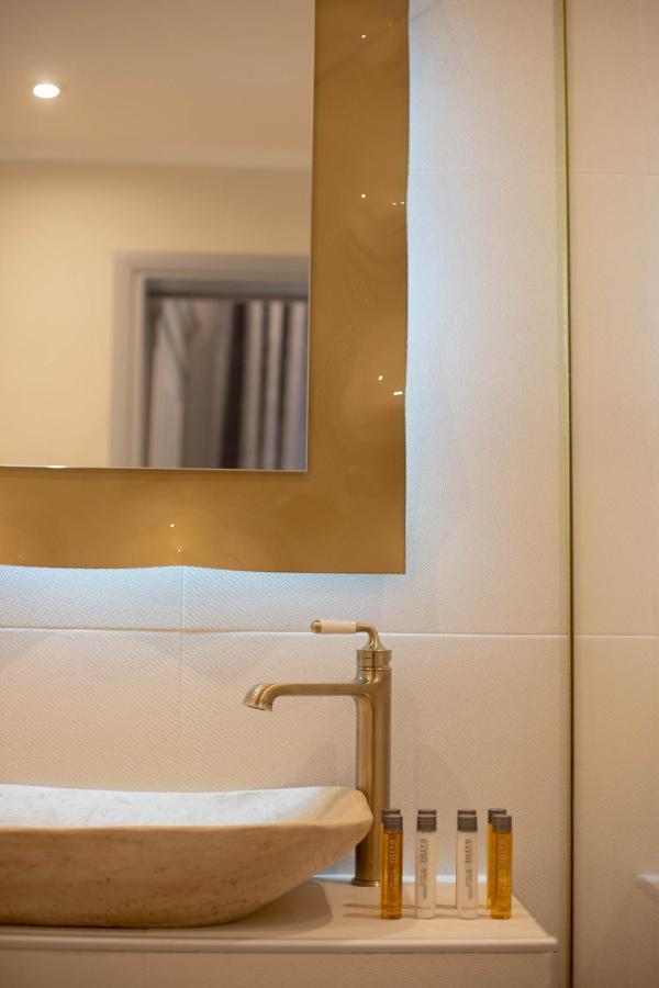אתונה Pandrosos Divine Suites מראה חיצוני תמונה